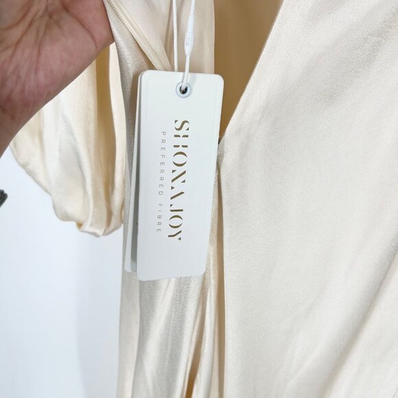 NWT Shona Joy La Lune Balloon Sleeve Open Back Midi Dress in Cream - Picture 9 of 11